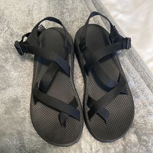 Chaco mens sandal with toe strap